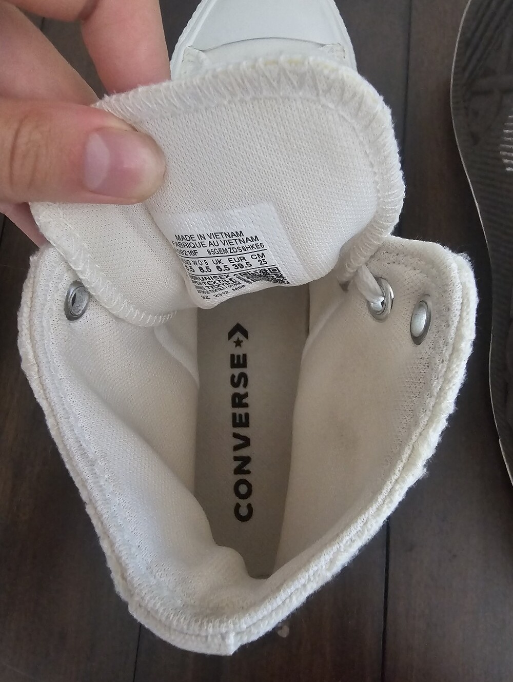 Cream Converse All Star Chuck Taylor High Tops 8.5 - Picture 7 of 16